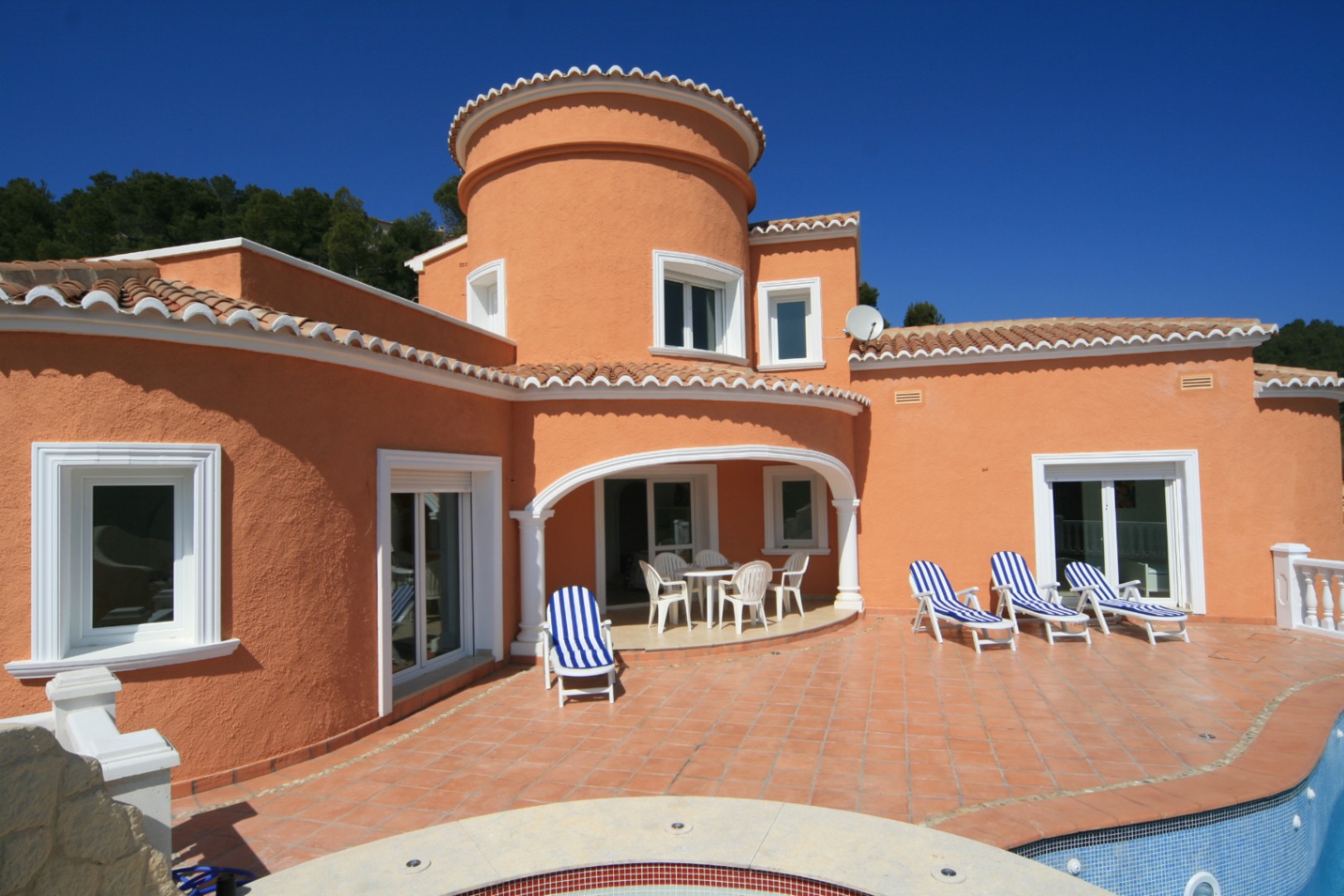 Villa tradicional Española con vistas al ar en Venta en Sol de L'Est, Jávea