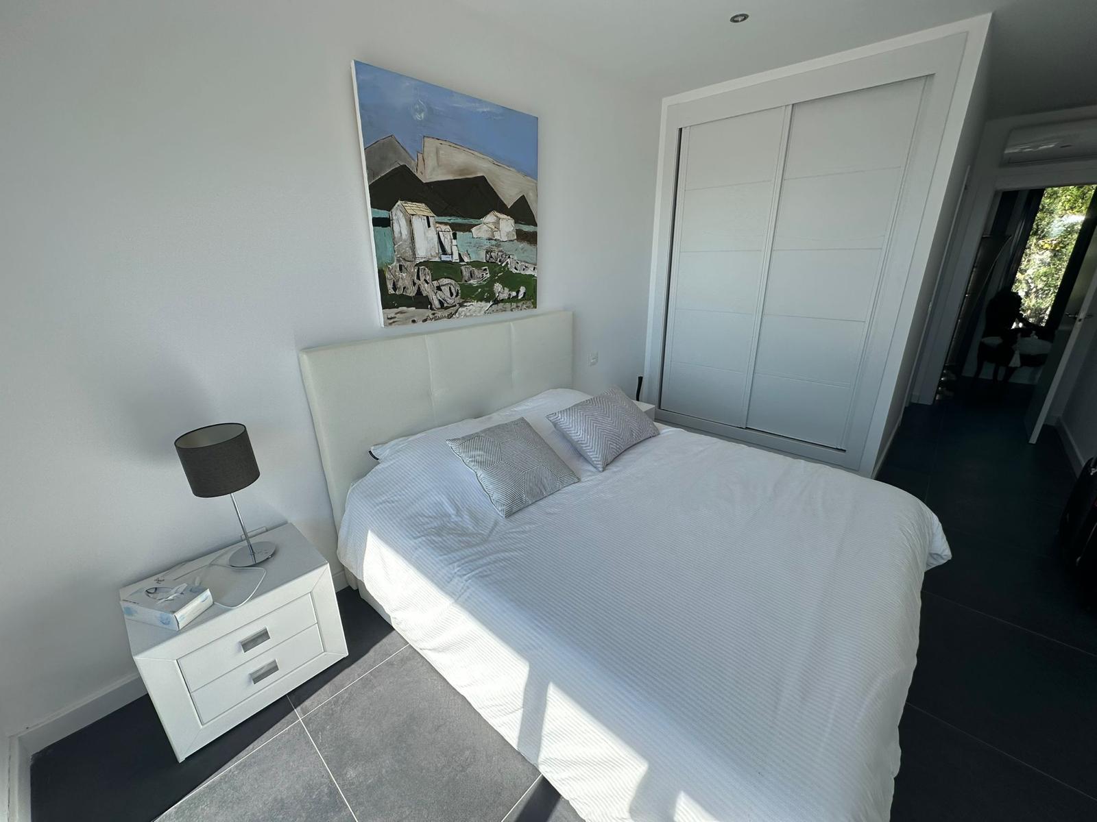 Moderne, neu gebaute Villa mit Meerblick zu verkaufen in Benimeit, Moraira