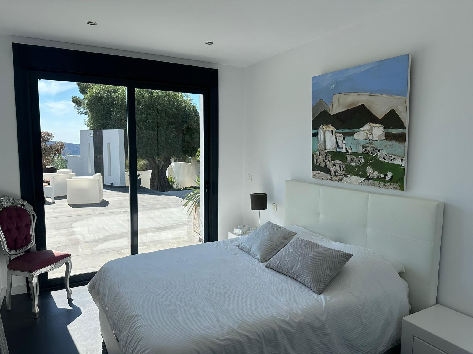 Moderne, neu gebaute Villa mit Meerblick zu verkaufen in Benimeit, Moraira