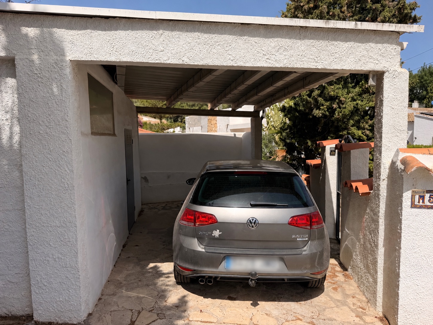 Encantadora villa en una amplia parcela en venta, a solo 20 minutos a pie de La Fustera, Benissa