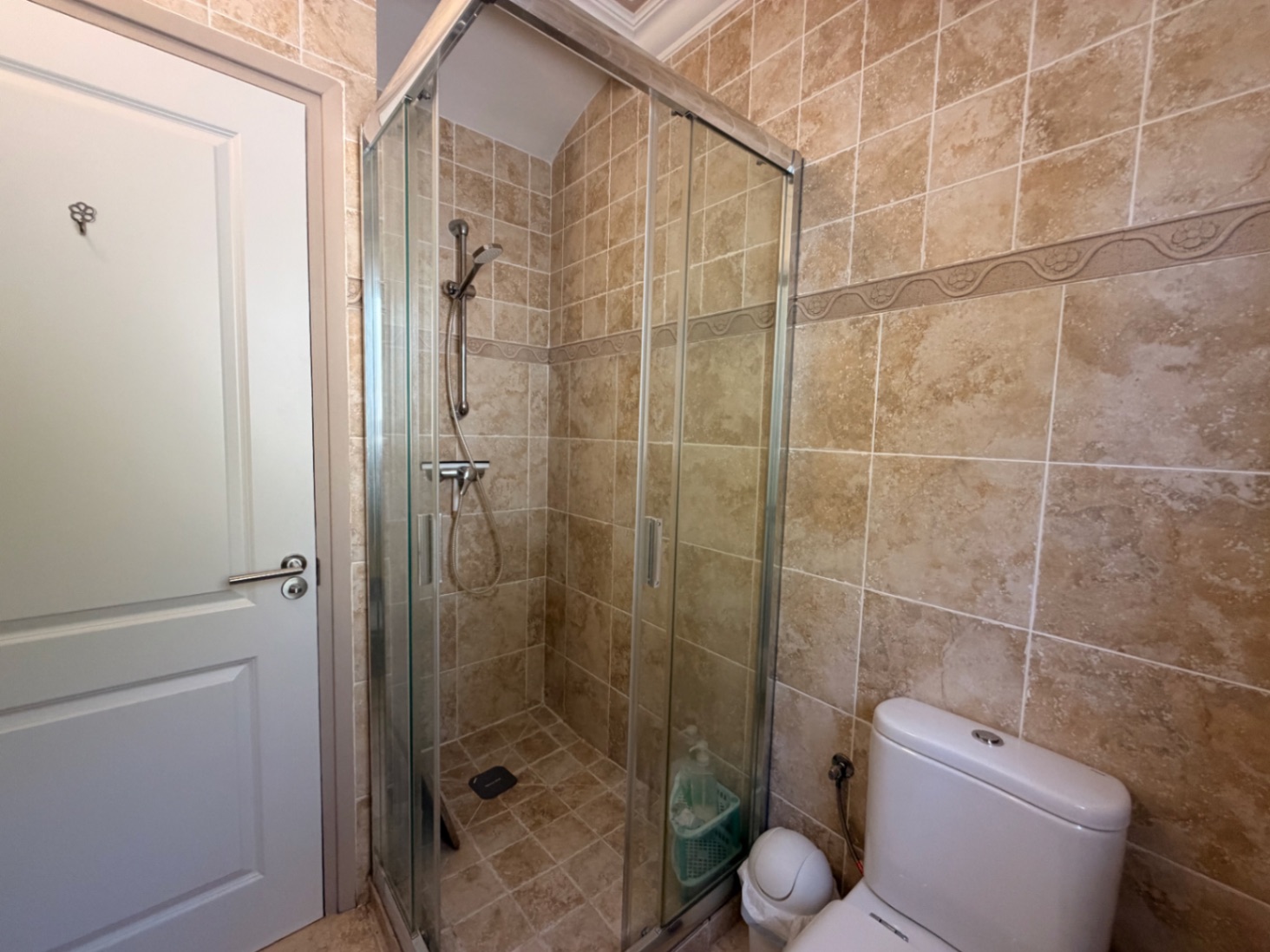 Encantadora villa en una amplia parcela en venta, a solo 20 minutos a pie de La Fustera, Benissa